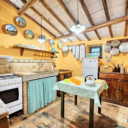 Lantställe Elisa By Posarellivillas