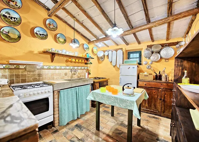 منزل ريفي Elisa By Posarellivillas